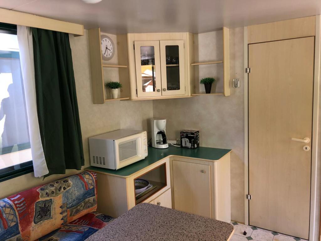 Zona Rosa 5 Chalet Mit Klimaanlage Und Wlan Viareggio Extérieur photo